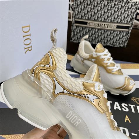 Dior vibe shoes